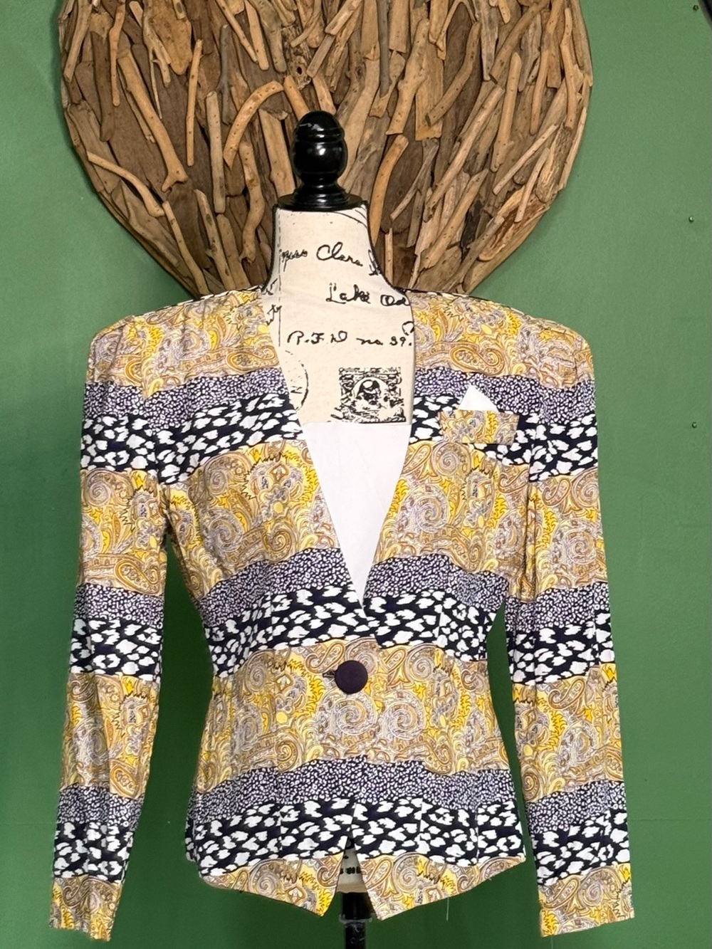 Scarlett Yellow and Black Paisley-Striped Women’s Blazer